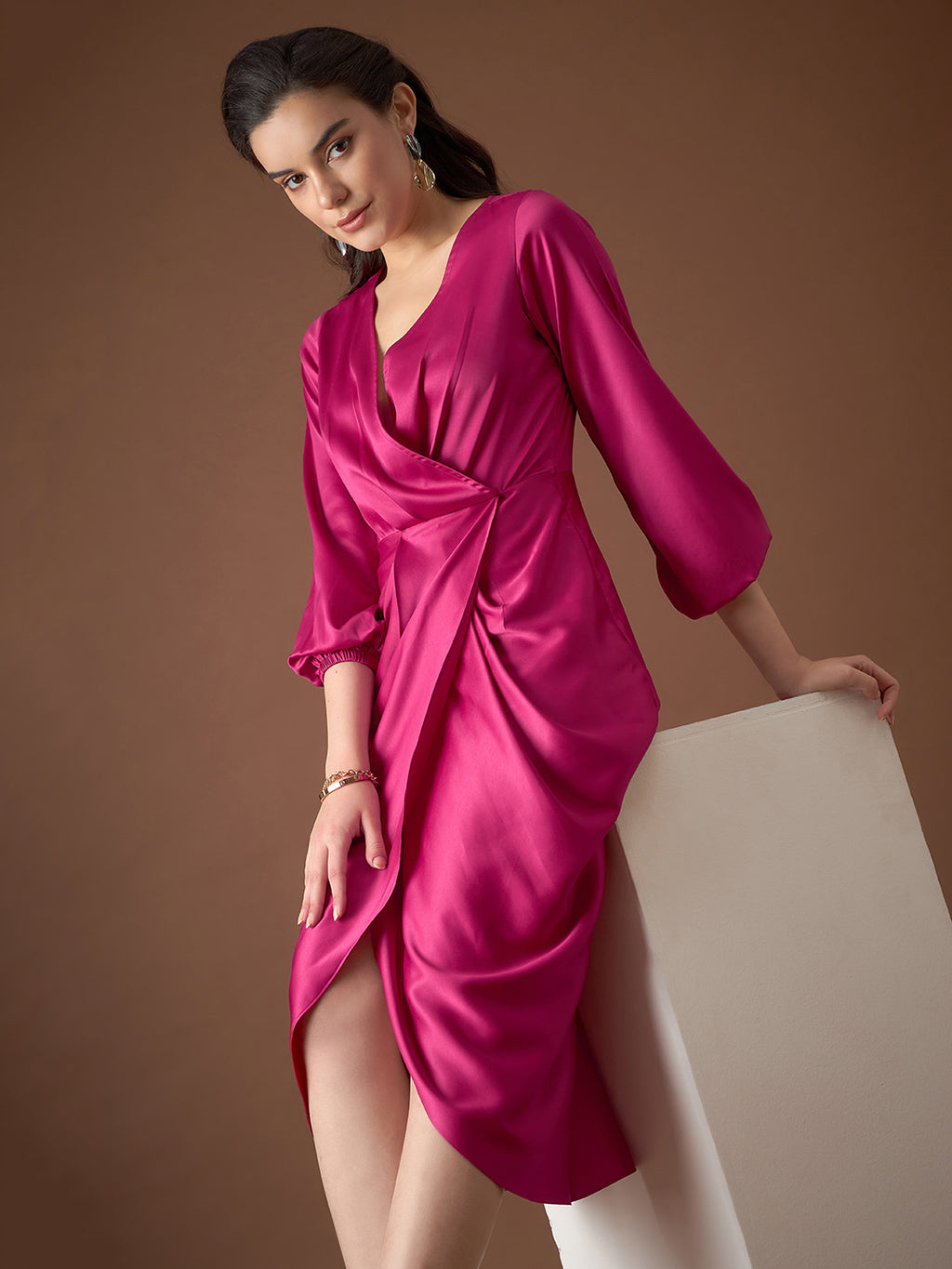 Overlap neck Tulip midi Dress