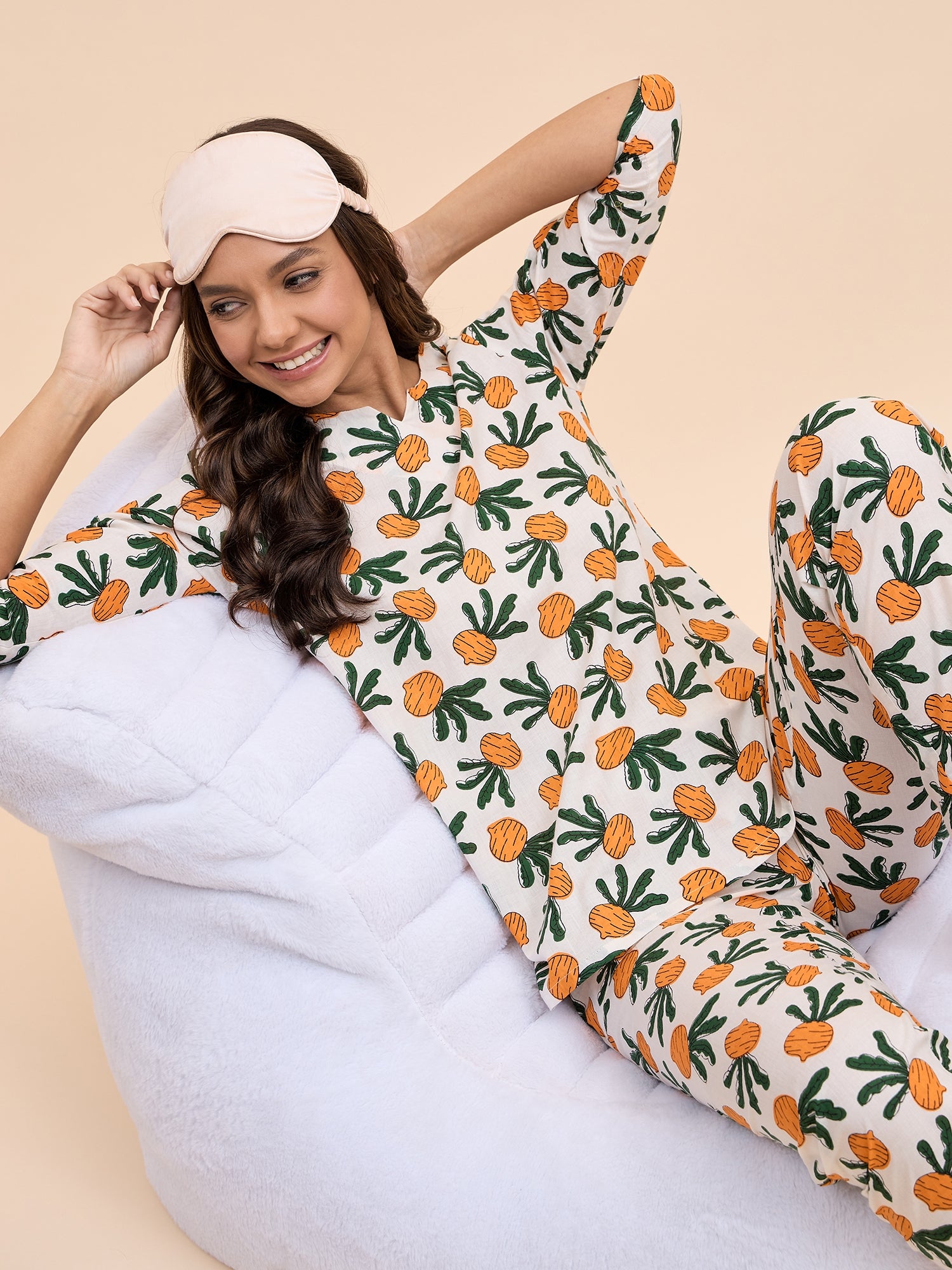 Kurta Pyjama Set