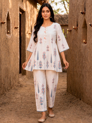 Flared short Kurta with Salwar in block print border