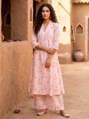 Flared Kurta with Palazzo in block buti with lines print