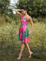 Load image into Gallery viewer, Back tie spaghetti Dress
