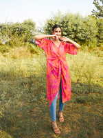 Load image into Gallery viewer, Front twist sheer Long top
