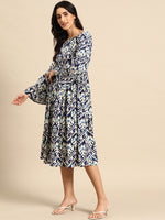 Load image into Gallery viewer, Midi Dress with bell sleeve
