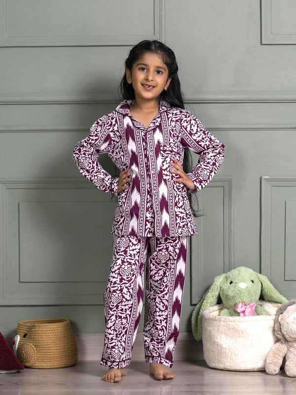 Kids Unisex Nightsuit Pyajamas & Shirt in Burgundy Border  Print