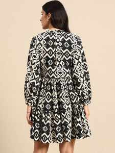 Mini Printed layered dress with balloon sleeve