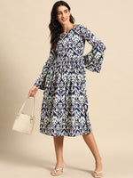 Load image into Gallery viewer, Midi Dress with bell sleeve

