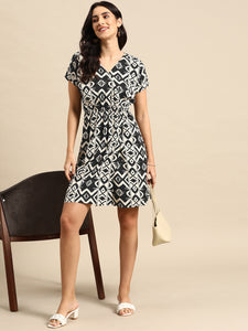 Overlap printed kimono sleeve short dress