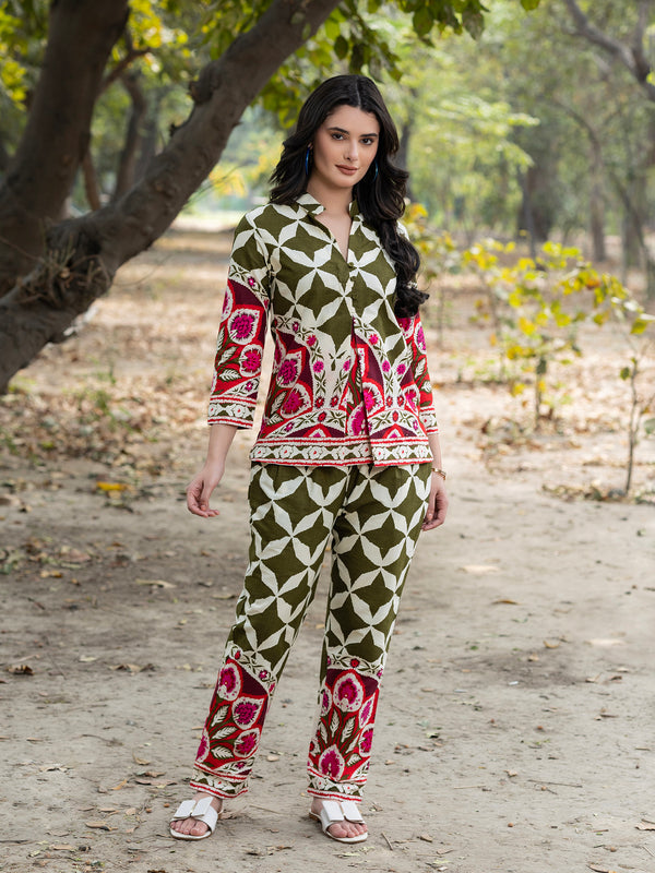 Box Pleat Co-Ord Set with Green and white big border print
