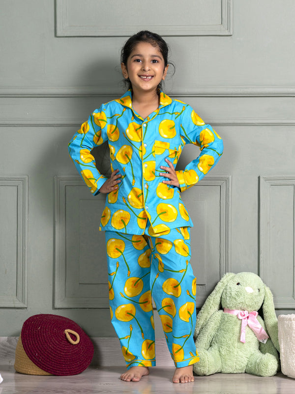 Kids Unisex Nightsuit Pyajamas & Shirt in Yellow & Blue Fruit  Print