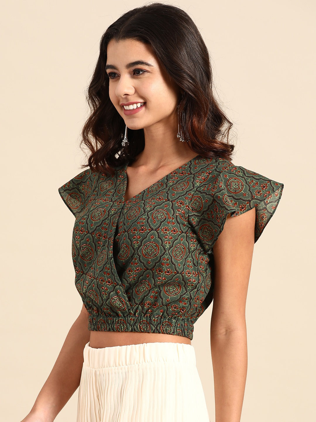 Crop top with flare sleeve