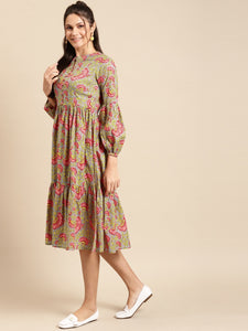Midi Layered dress with balloon sleeve