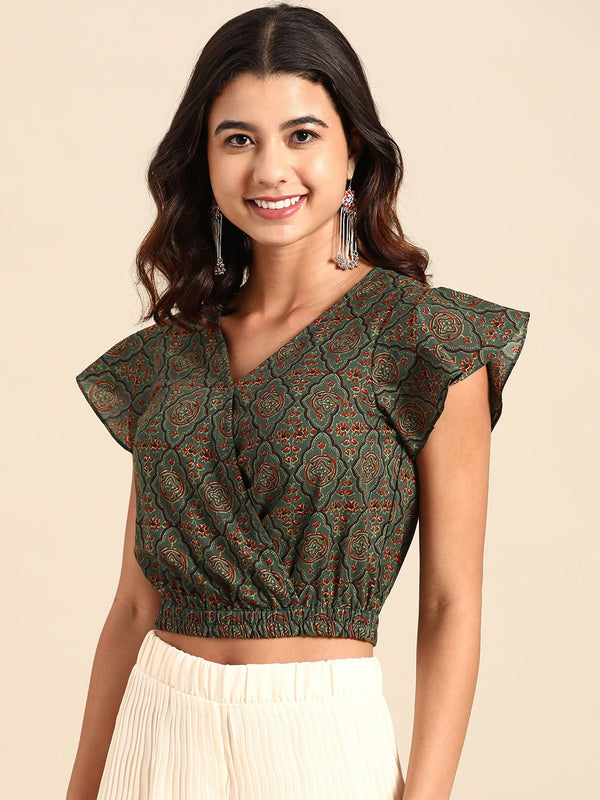 Crop top with flare sleeve printed