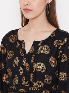Front neck and waist tucks with baloon sleeve printed dress