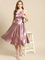 Load image into Gallery viewer, Pleated Neck flare midi Dress
