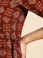 Load image into Gallery viewer, Kurti with sharara

