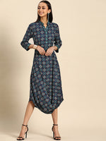 Load image into Gallery viewer, Front cowl mandarin collar Dress
