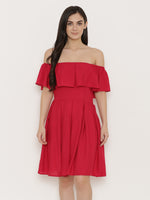 Off shoulder box pleat dress in Red