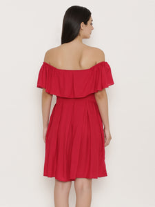 Off shoulder box pleat dress in Red