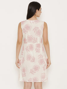Printed dress with slouchy side pockets