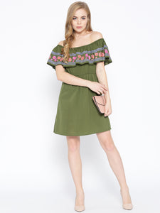 Off shoulder mini dress with print on the frill