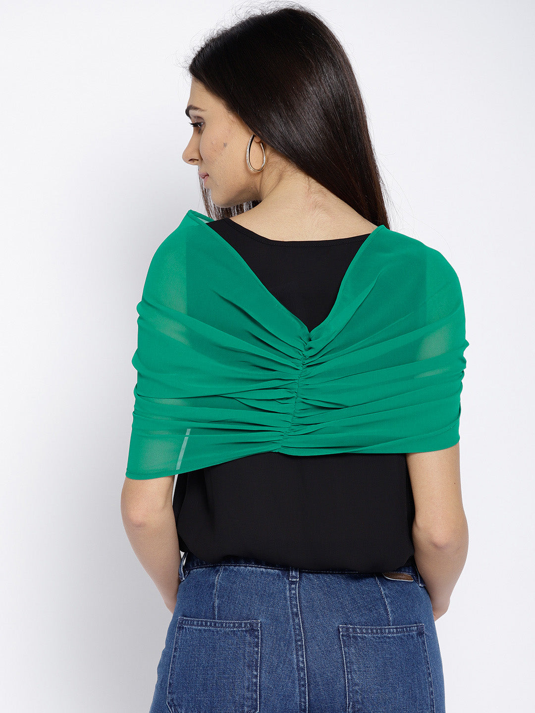 Front twist short shrug