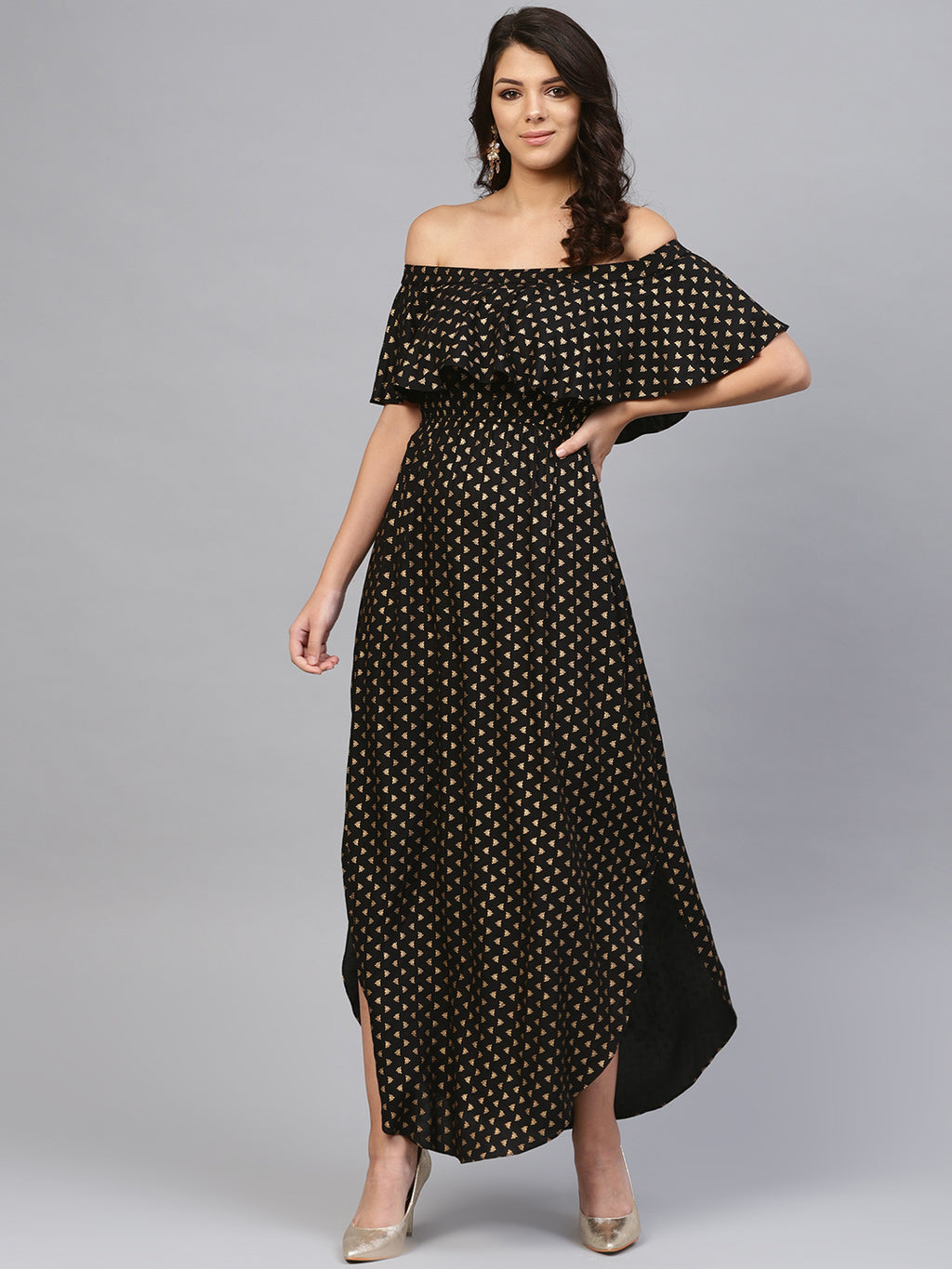 Off shoulder Flare yoke and U hem maxi dress