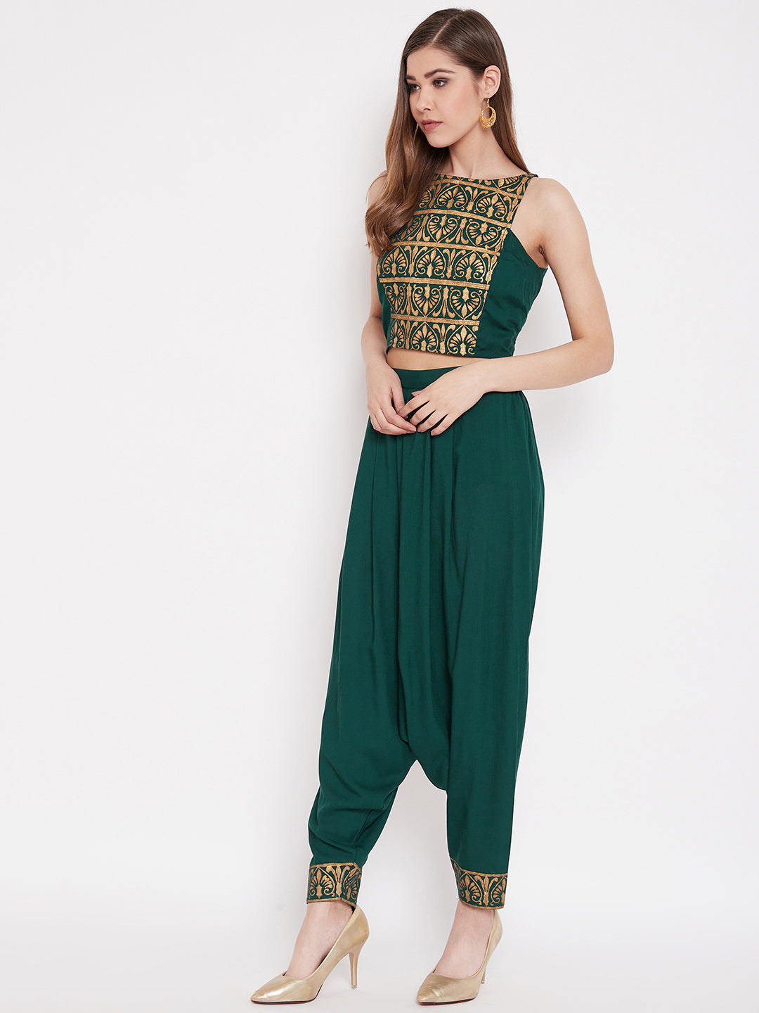 In cut crop top with low crotch dhoti