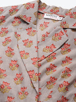 Load image into Gallery viewer, Notch collar with biased flare midi dress
