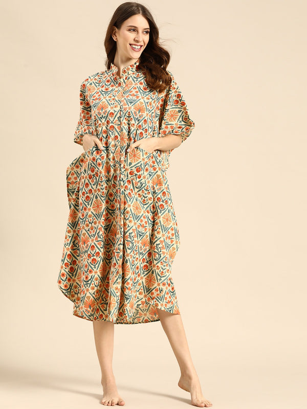 Kaftan with pockets in Floral Block Print