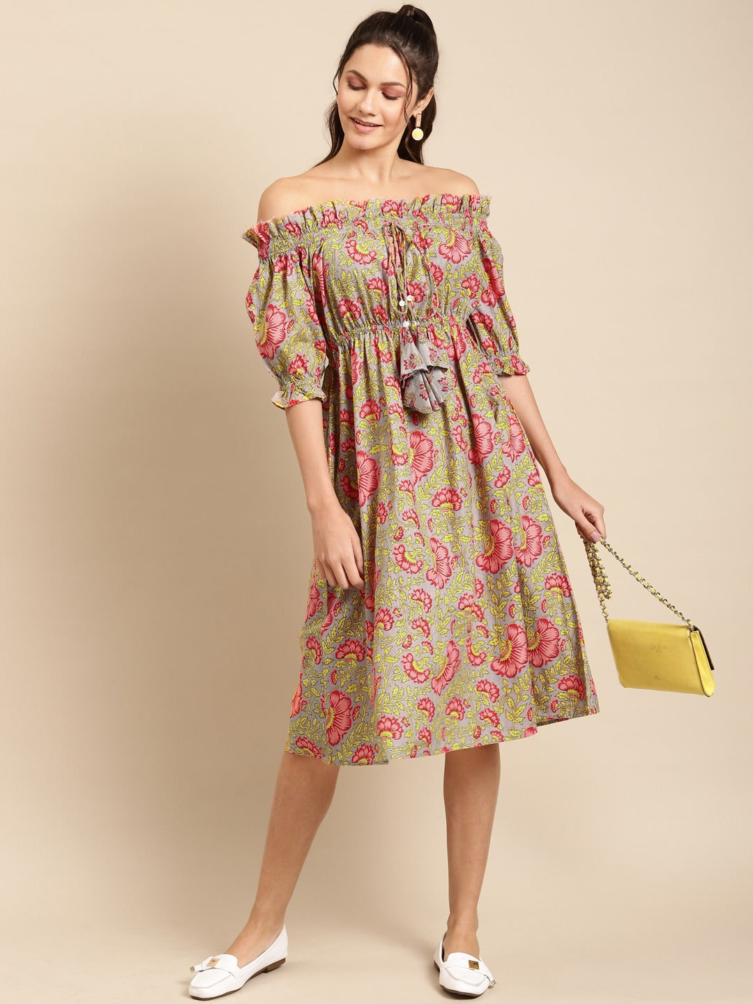 Off shoulder printed midi dress with front tie up
